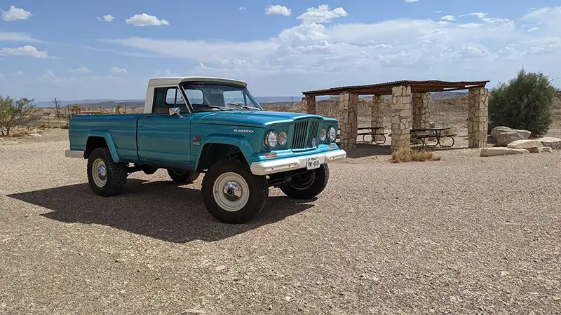 Ghost detailing Metz illustration article 4×4 Jeep Gladiator de Vigilante