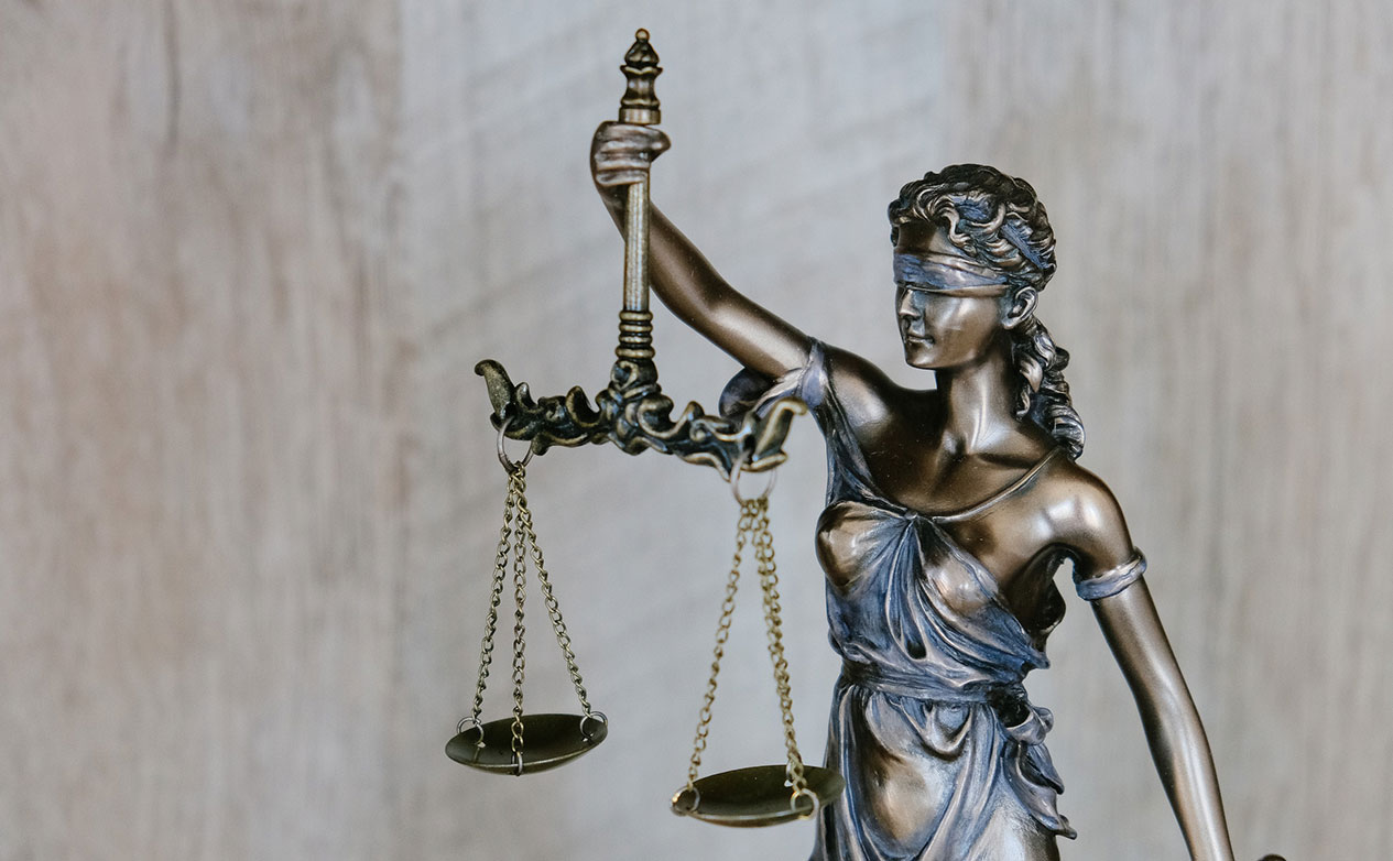 Ghost Detailing Metz illustration loi auteur Tingey Injury Law Firm via Unsplash